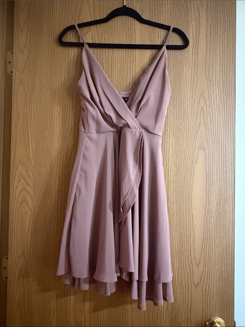 Sleeveless V-Neck Spaghetti Strap Dress - Mauve Pink